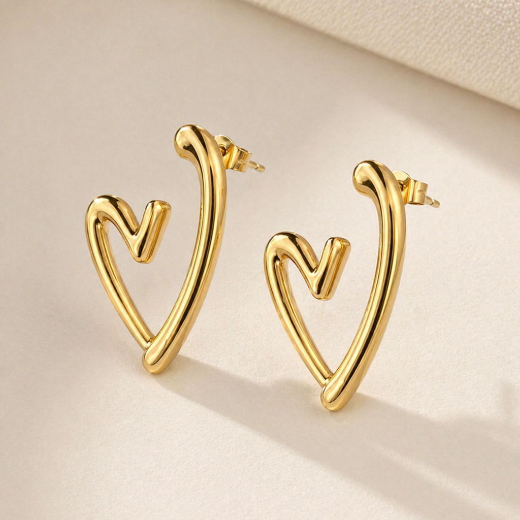 Sweetheart Studs Earrings