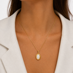Elara Glow Necklace Anti Tarnish Waterproof Gold Sleek chain for Women
