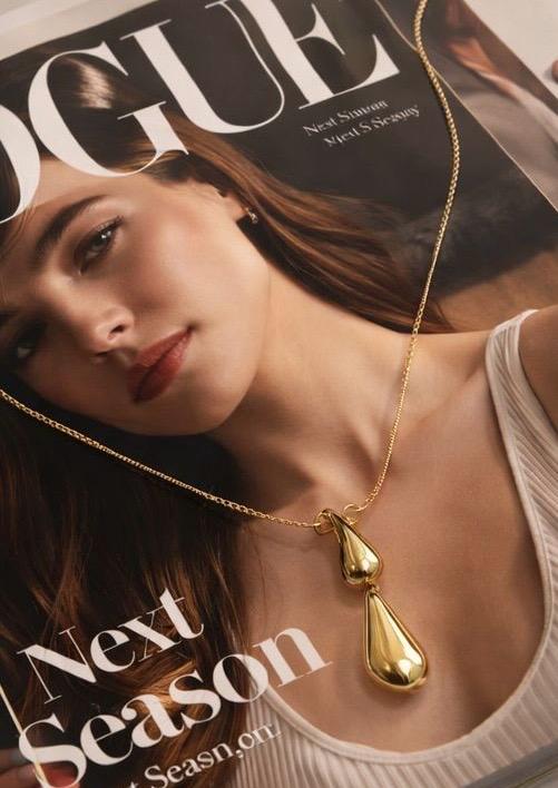 Liquid Aura Sleek Chain ✨