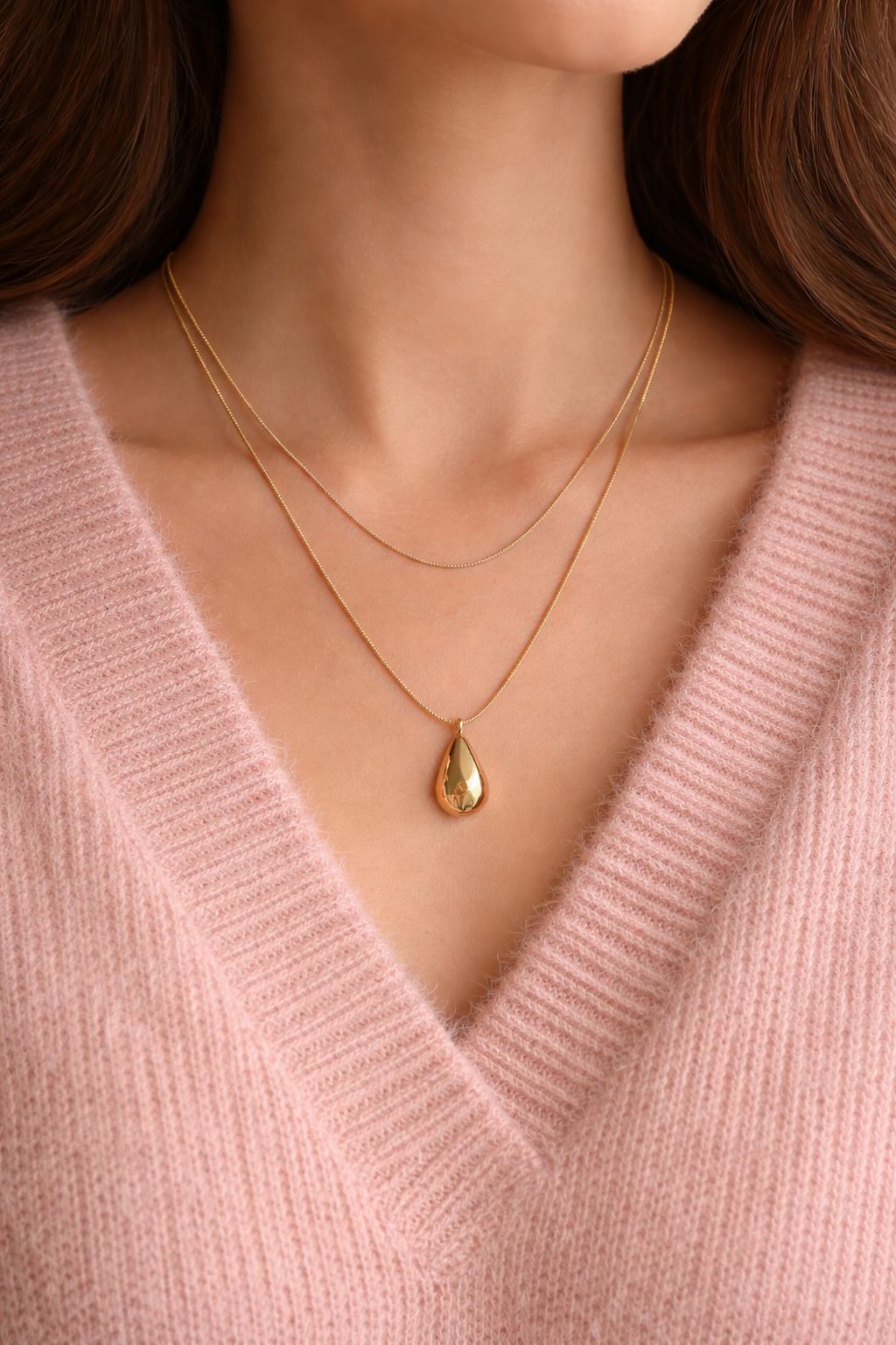 Velora Gold Necklace