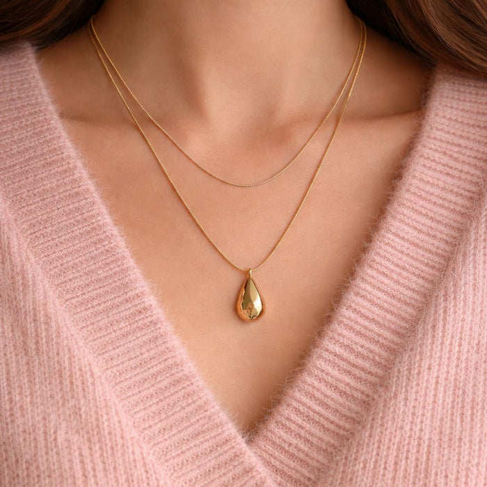 Velora Gold Necklace