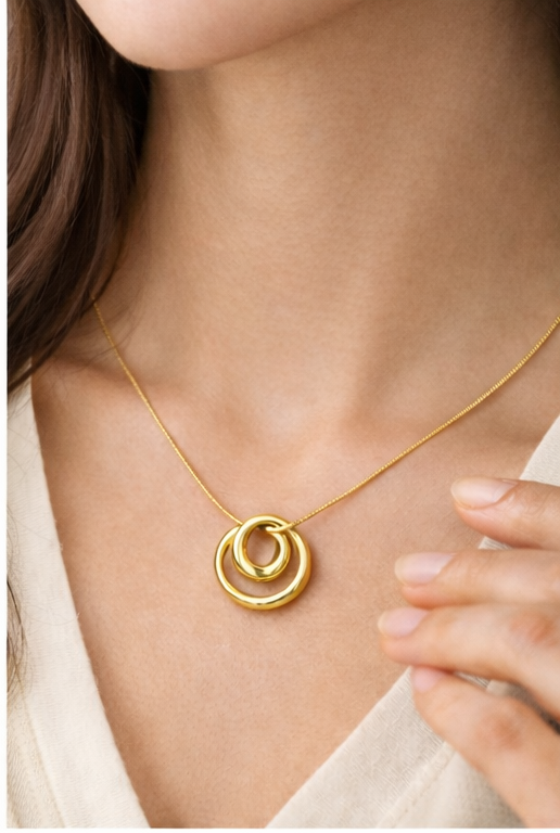 Orbit-glow sleek chain